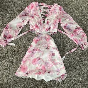 Summer dress with cut outs